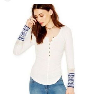 Size Small, Free People long sleeve cuff top.